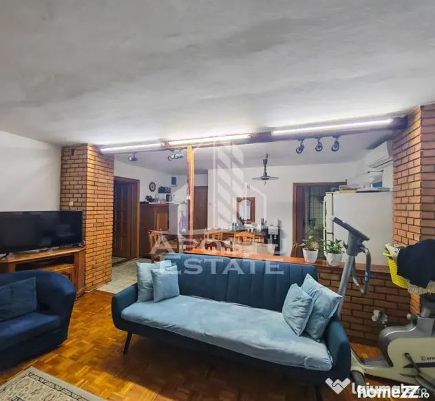 Apartament cu 4 camere, 2 bai, de vanzare, zona Soarelui - Timisoara (Timis)