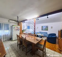 Apartament cu 4 camere, 2 bai, de vanzare, zona Girocului