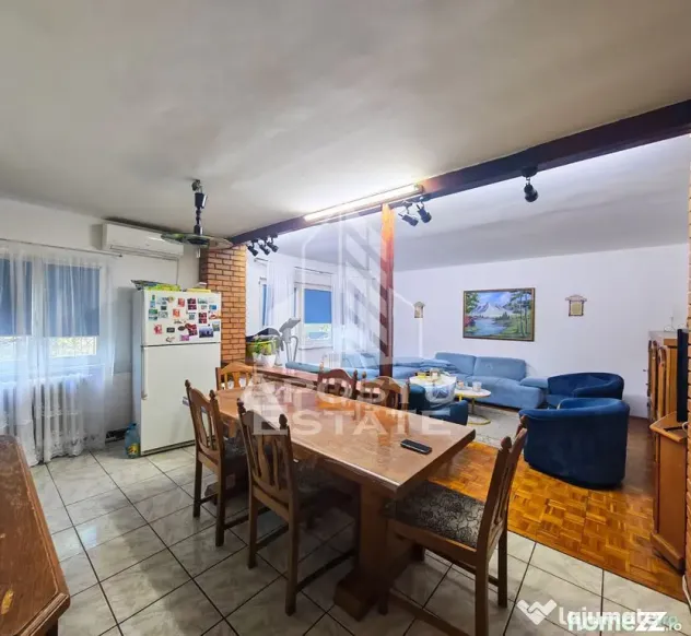 Apartament cu 4 camere, 2 bai, de vanzare, zona Soarelui - Timisoara (Timis)