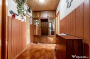 Apartament 3 camere - parter - str. Petru Rares, Gradiste - COMISION 0 