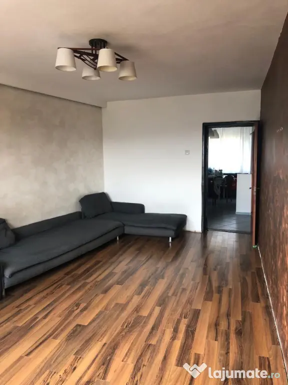 Apartament 3 camere