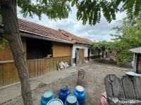 CASA + TEREN - SAT SALCIOARA COM SALCIOARA JUD IALOMITA
