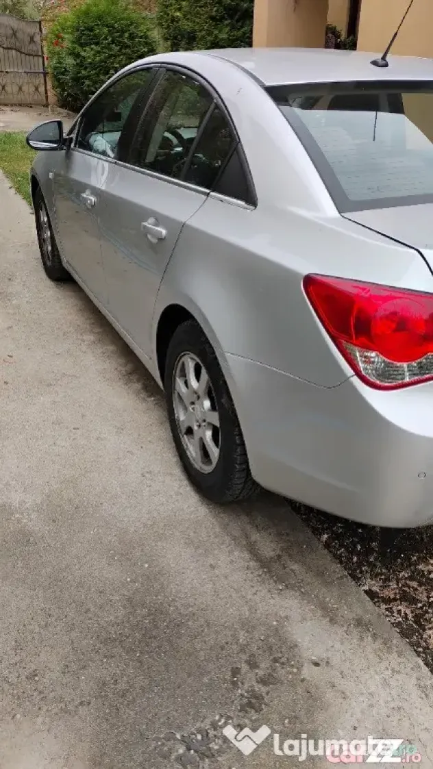 Chevrolet cruze 2.0 diesel 2012 - Tunari (Bucuresti-Ilfov)