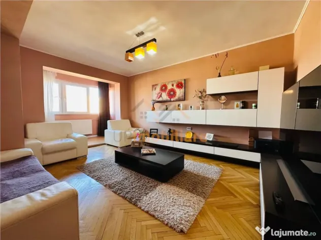 APARTAMENT 3 CAMERE | ETAJ 7/8 | ZONA ROGERIUS | STRADA STEF - Oradea (Bihor)