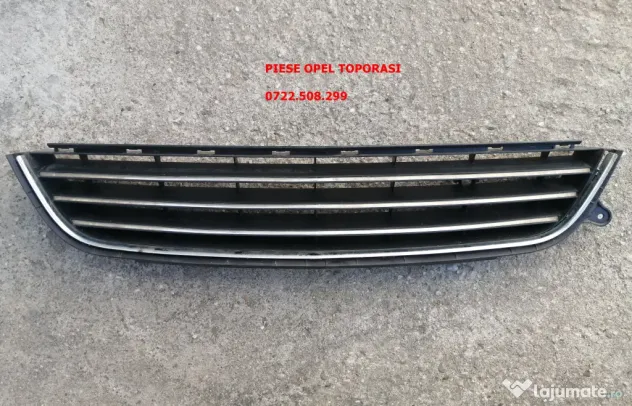 grile din bara Opel Zafira B facelift 200 lei setul