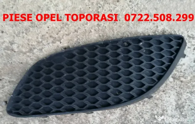 grile din bara Opel Zafira B facelift 200 lei setul