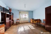 Casă cu teren, situata pe colt -Gai