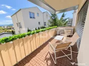 Apartament 3 camere de vanzare etaj 1 balcon 2 parcari Arhit 