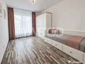 Apartament 3 camere de vanzare etaj 1 balcon 2 parcari Arhit 