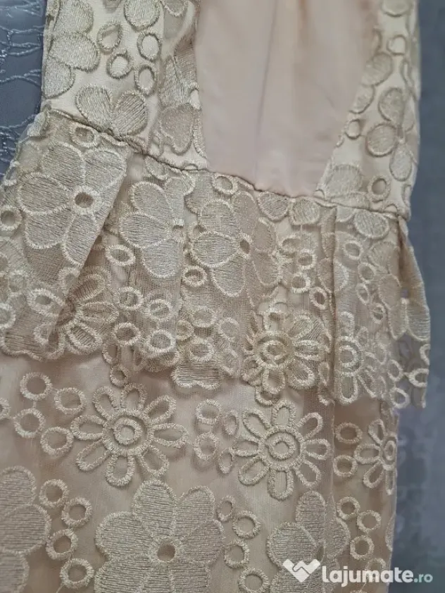 Rochie elegantă dantelă aurie