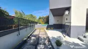 Vanzare ap 4 camere cu terasa si spatiu verde Tineretului 