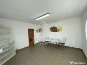 Hala cu birou si curte betonata, Giroc.