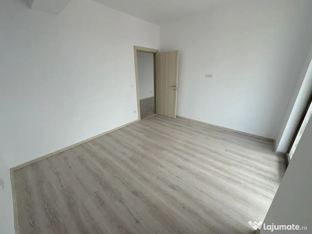 2 Camere | Langa ESO | Bloc Nou | Cu Lift | Loc de parcare - Giroc (Timis)