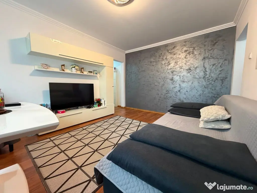 3 camere | etaj 1 | centrala proprie | mobilat,utilat | zona - Timisoara (Timis)