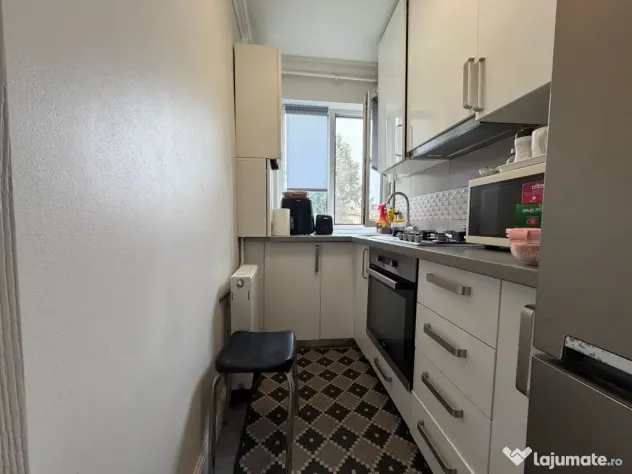 3 camere | etaj 1 | centrala proprie | mobilat,utilat | zona - Timisoara (Timis)