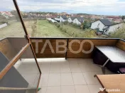 Apartament 2 camere cu balcon si priveliste spre munti in Se 