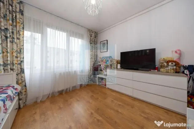 Apartament 2 camere decomandat, MOBILAT/UTILAT, etaj 3/4, zona Astra - Brasov (Brasov)