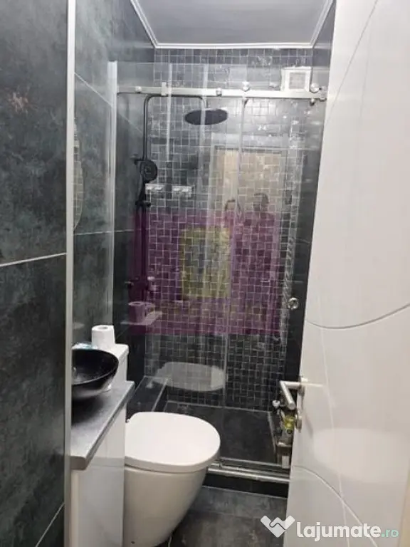 VANZARE APARTAMENT 3 CAMERE BD. DECEBAL - Bucuresti (Bucuresti-Ilfov)