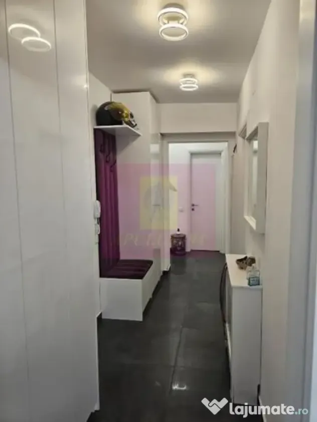 VANZARE APARTAMENT 3 CAMERE BD. DECEBAL - Bucuresti (Bucuresti-Ilfov)