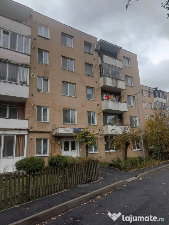 De vânzare apartament cu 2 camere în Sfântu Gheorghe - Sfantu Gheorghe (Covasna)