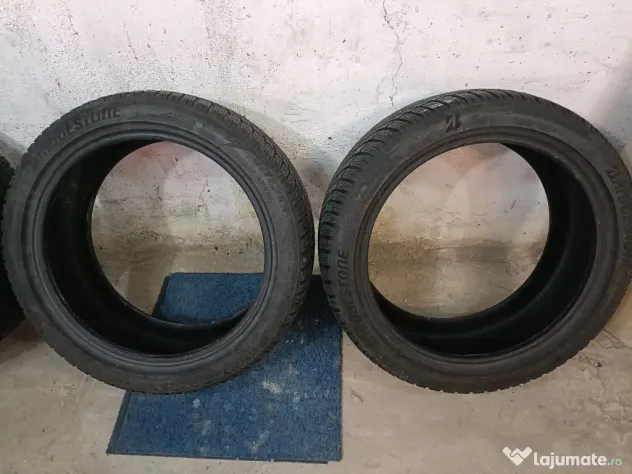 Anvelope Bridgestone iarna 225 45 18