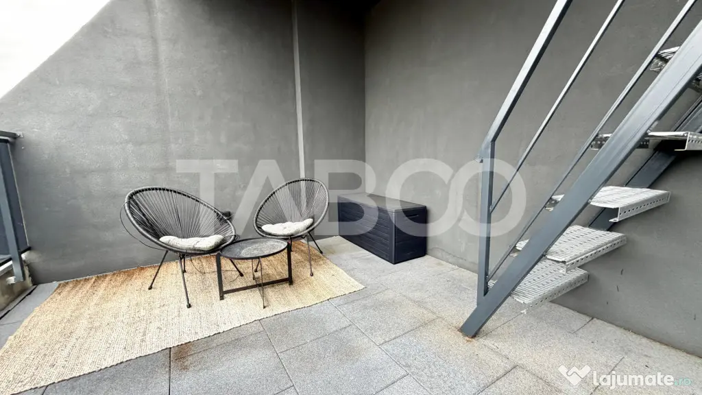 Penthouse panoramic de vanzare la cheie cu terasa de 40 mp F - Floresti (Cluj)