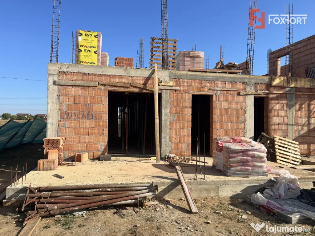 Duplex 5 camere, despartit prin camera tehnica NOU, Calea Me - Urseni (Timis)
