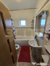 Vanzare apartament 3 camere - 62 mp + balcon, Calea Aradului 