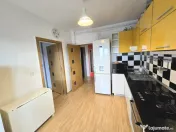 Vanzare apartament 3 camere - 62 mp + balcon, Calea Aradului 