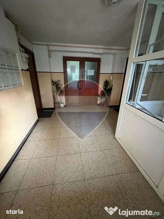 Apartament de vanzare - Bucuresti (Bucuresti-Ilfov)