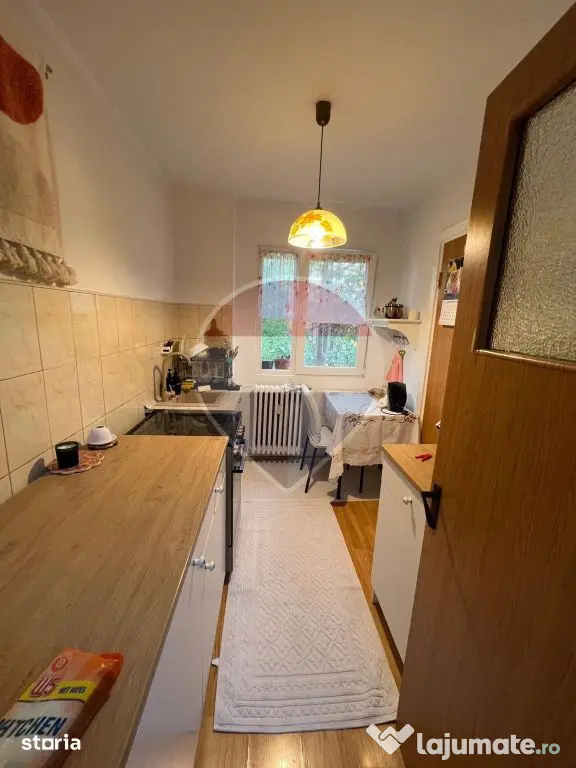 Apartament de vanzare - Bucuresti (Bucuresti-Ilfov)