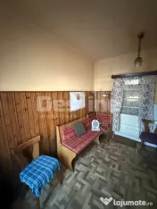 Casă spațioasă în Lugașu de Jos. 