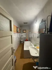 Casă spațioasă în Lugașu de Jos. 