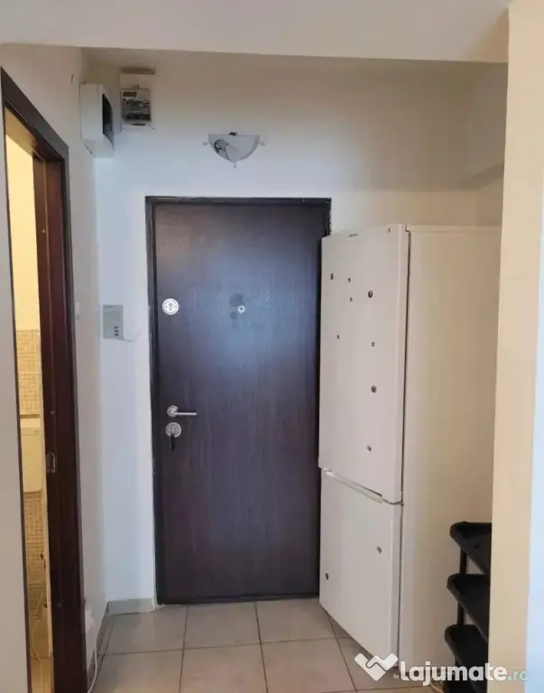 Garsoniera, Poitiers, vis a vis de Siraj, et 2 - Iasi (Iasi)