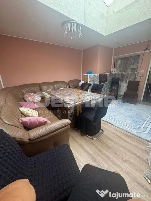 Casa Ghe. Doja BCR 242 mp teren 109000 euro ! - Ploiesti (Prahova)