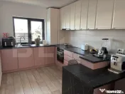 Casă tip duplex de închiriat, cartier Izvor – 3 dormitoa 
