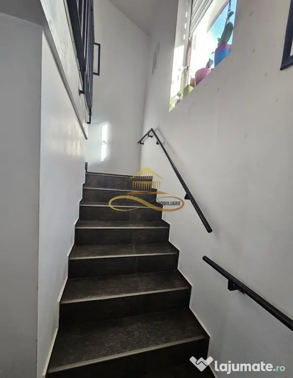 Duplex de vanzare Hemeius Bacau - Hemeius (Bacau)