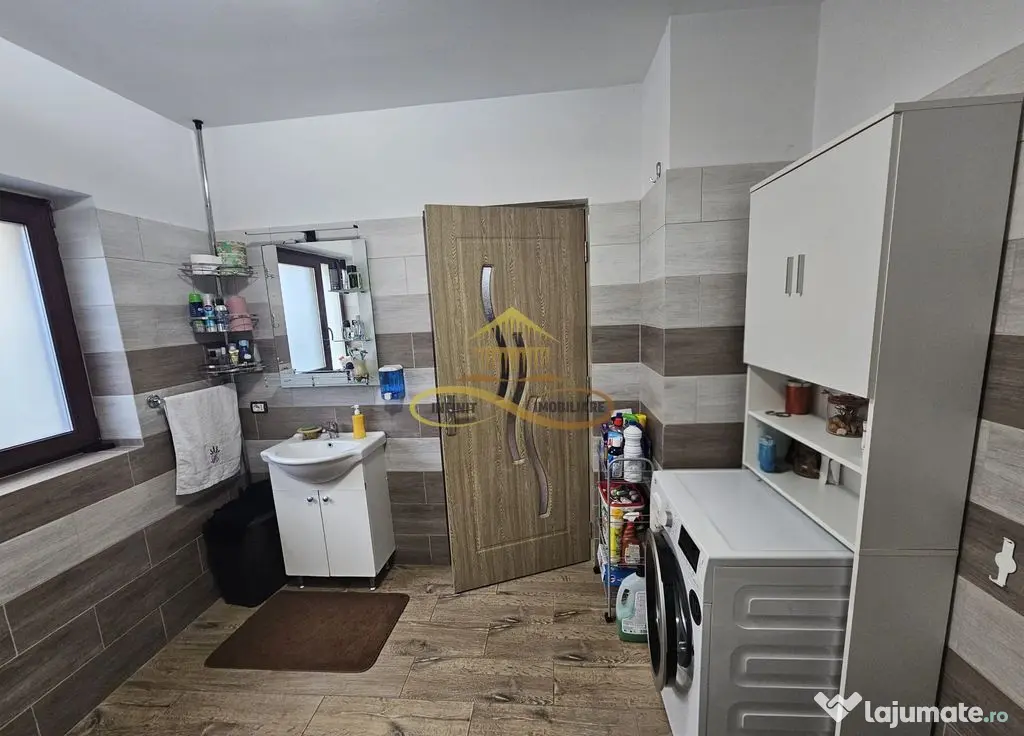 Duplex de vanzare Hemeius Bacau - Hemeius (Bacau)