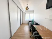 ACASĂ LA MARGINEA PĂDURII | 3 Camere | BALCON | Donath Par 