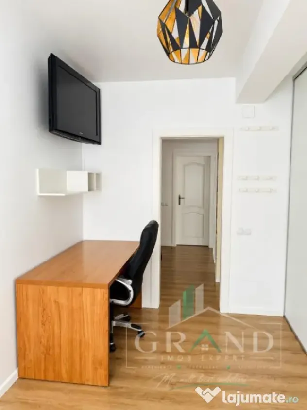 ACASĂ LA MARGINEA PĂDURII | 3 Camere | BALCON | Donath Par - Cluj-Napoca (Cluj)