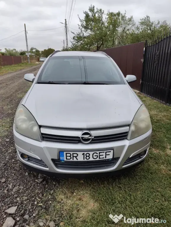 Opel Astra H Caravan 1.6 Benzină - 2005 - 232.271 km