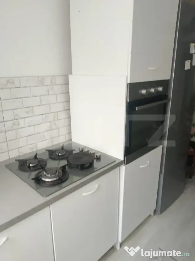 Inchiriez Apartament cu posibilitati multiple - Sibiu (Sibiu)