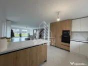 Casa individuala, 6 camere, 2 bai, garaj, teren 913, pompa de caldura 