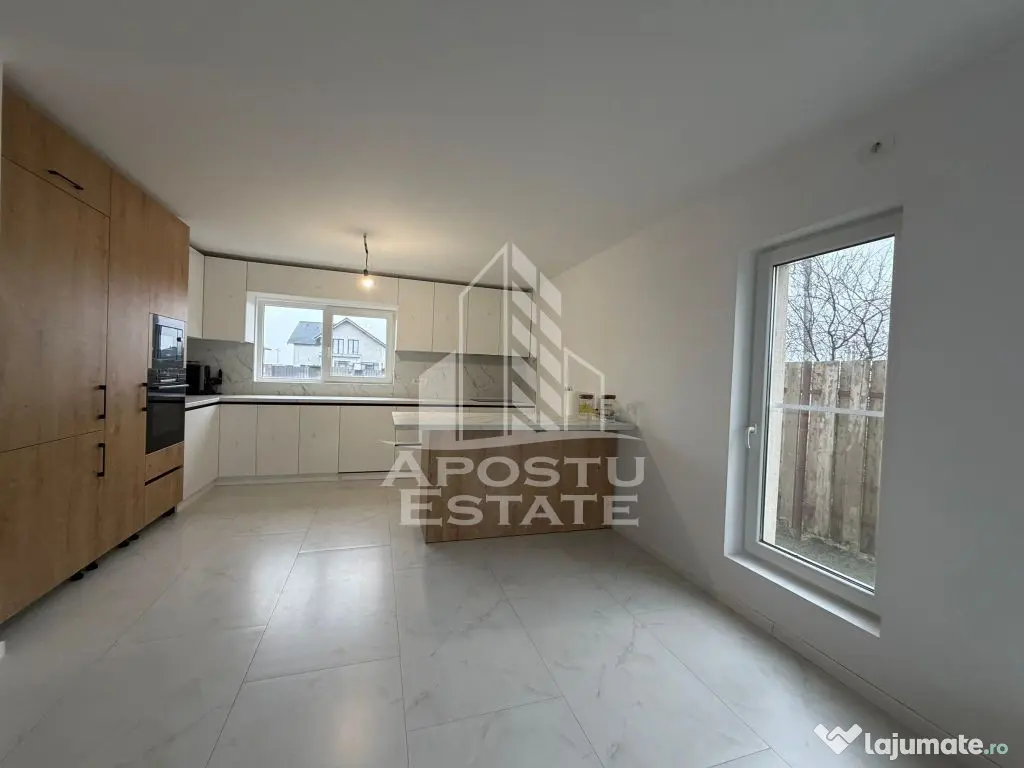 Casa individuala, 6 camere, 2 bai, garaj, teren 913, pompa de caldura - Sacalaz (Timis)