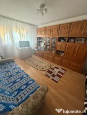Apartament de vanzare, cu 2 camere, 53 mp, zona Craiovita 