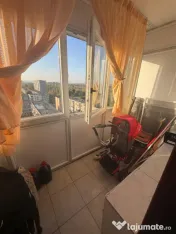 Apartament de vanzare, cu 2 camere, 53 mp, zona Craiovita 