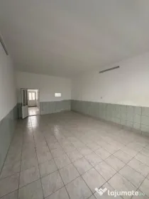 Spatiu comercial 80 mp de inchiriat, Radauti
