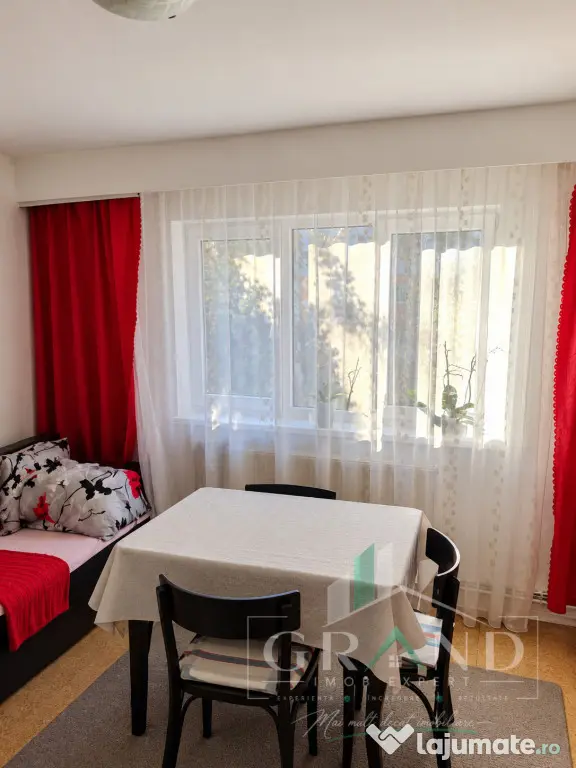 2 camere decomandate | Etaj 1/10 | Balcon | Clăbucet/Manast - Cluj-Napoca (Cluj)