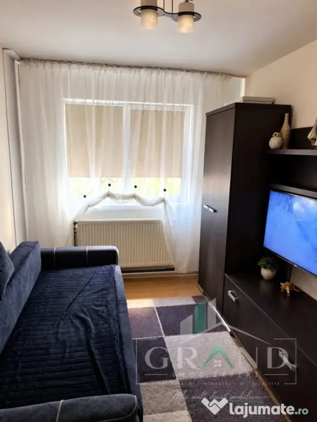 2 camere decomandate | Etaj 1/10 | Balcon | Clăbucet/Manast - Cluj-Napoca (Cluj)