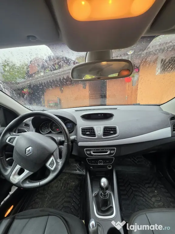 Renault fluence